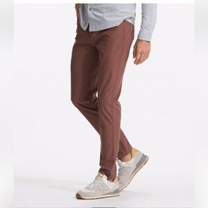 Vuori Men’s Meta Pants Size 32 Hazelnut